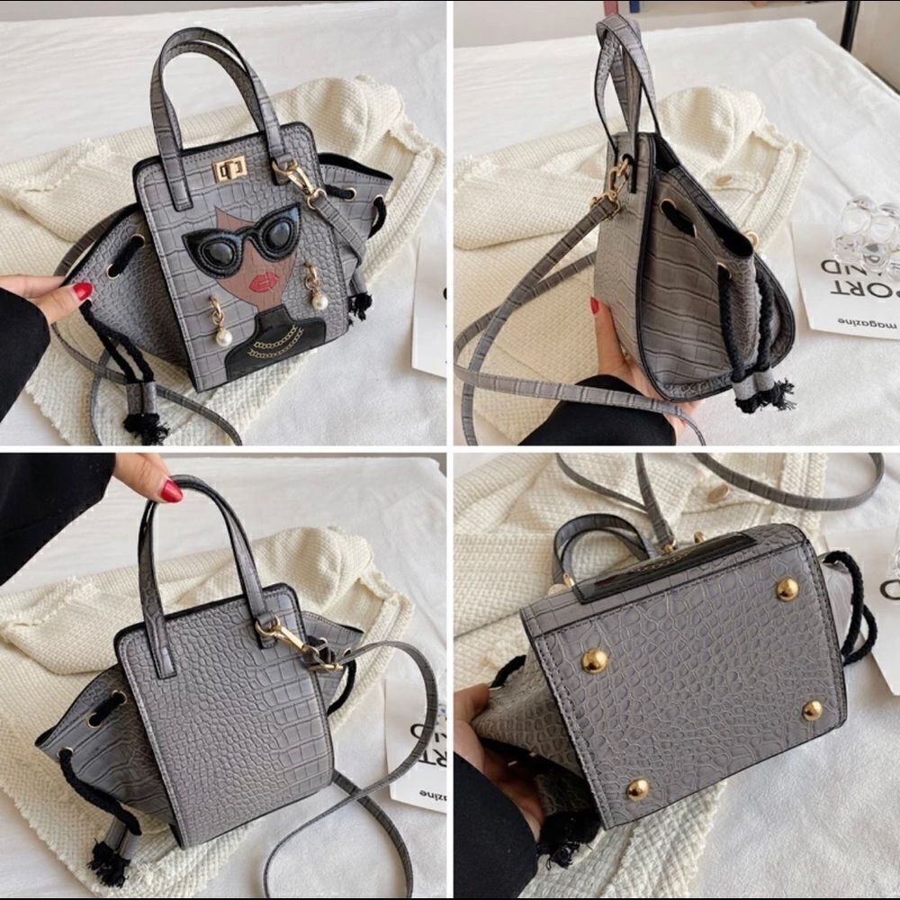 Lady In Grey Handbag - Picture 6 of 16